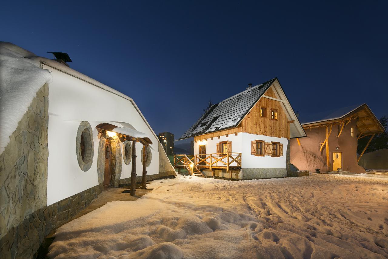 Rozpravkova Dedinka Villa Dolny Kubin Exterior photo